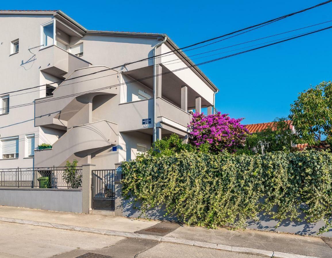 Apartments Luky Zadar Exterior photo